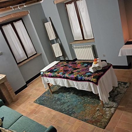 Il Casale Di Mario Villa Montecchio  Luaran gambar