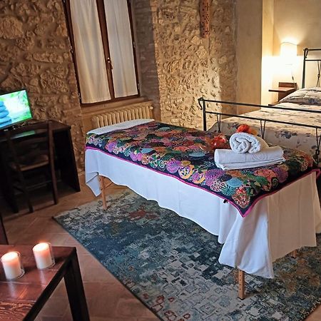Il Casale Di Mario Villa Montecchio  Luaran gambar