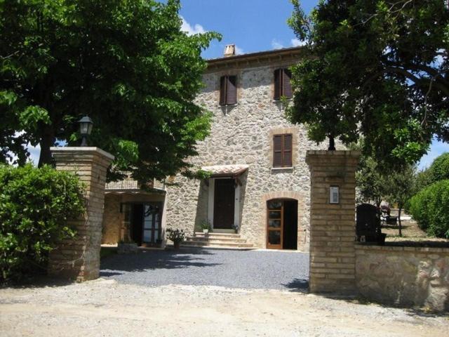 Il Casale Di Mario Villa Montecchio  Luaran gambar