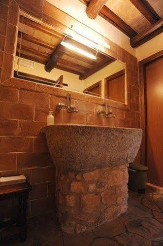 Il Casale Di Mario Villa Montecchio  Luaran gambar