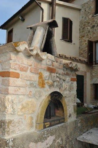 Il Casale Di Mario Villa Montecchio  Luaran gambar